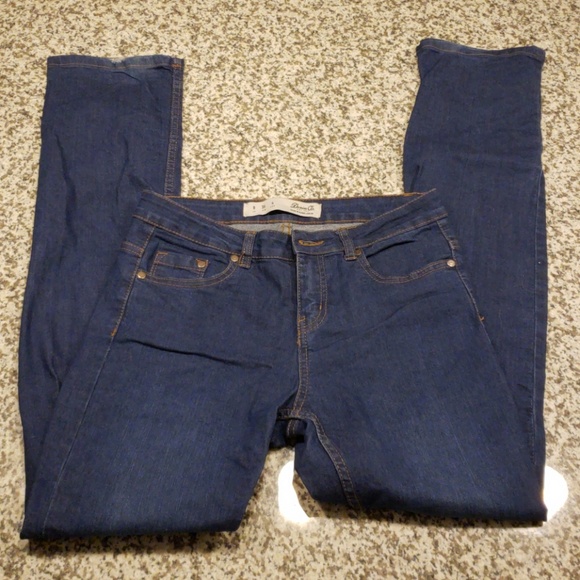 SOLD Bootcut Jeans - Picture 2 of 4